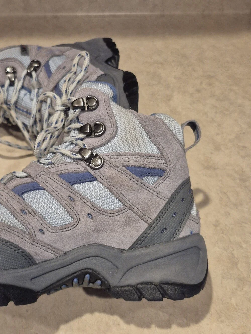 L.L.Bean Unisex Kids Blue And Gray Ankle Hiking Boots Size 2